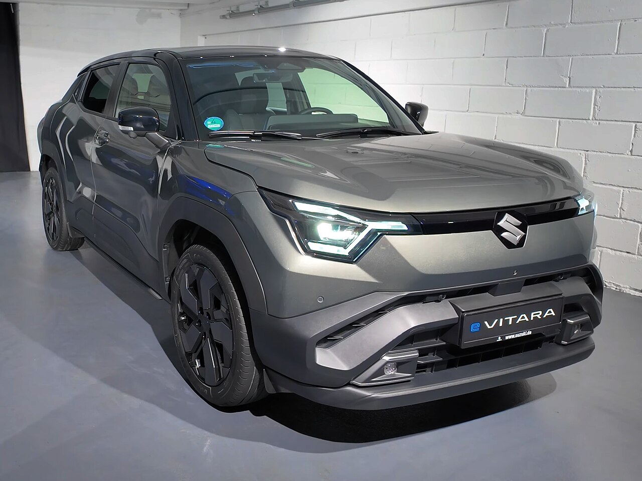 SUZUKI e-Vitara
