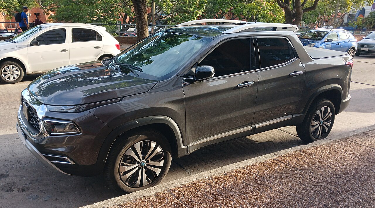 FIAT TORO