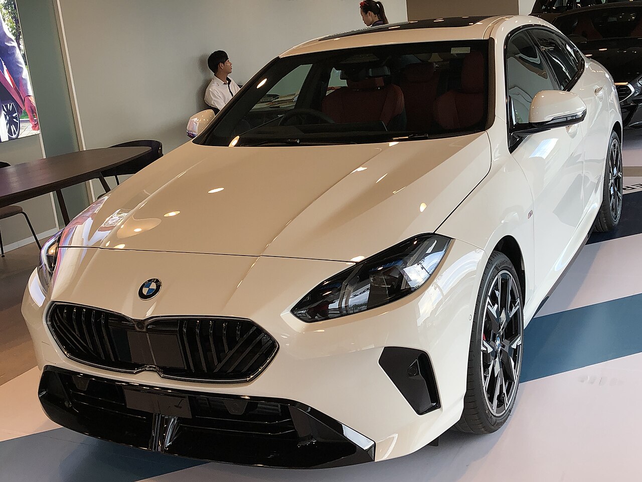 BMW 220