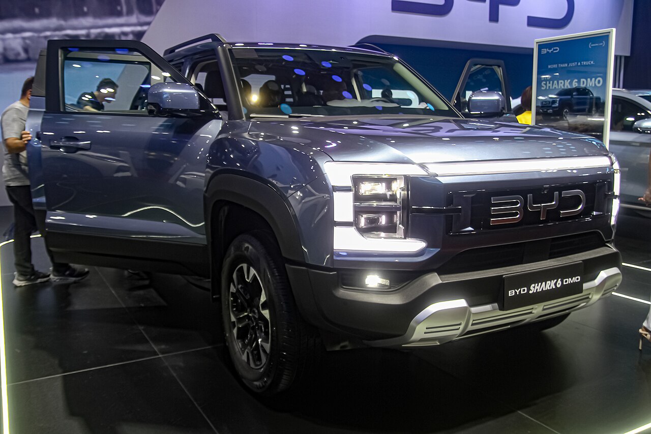 BYD SHARK