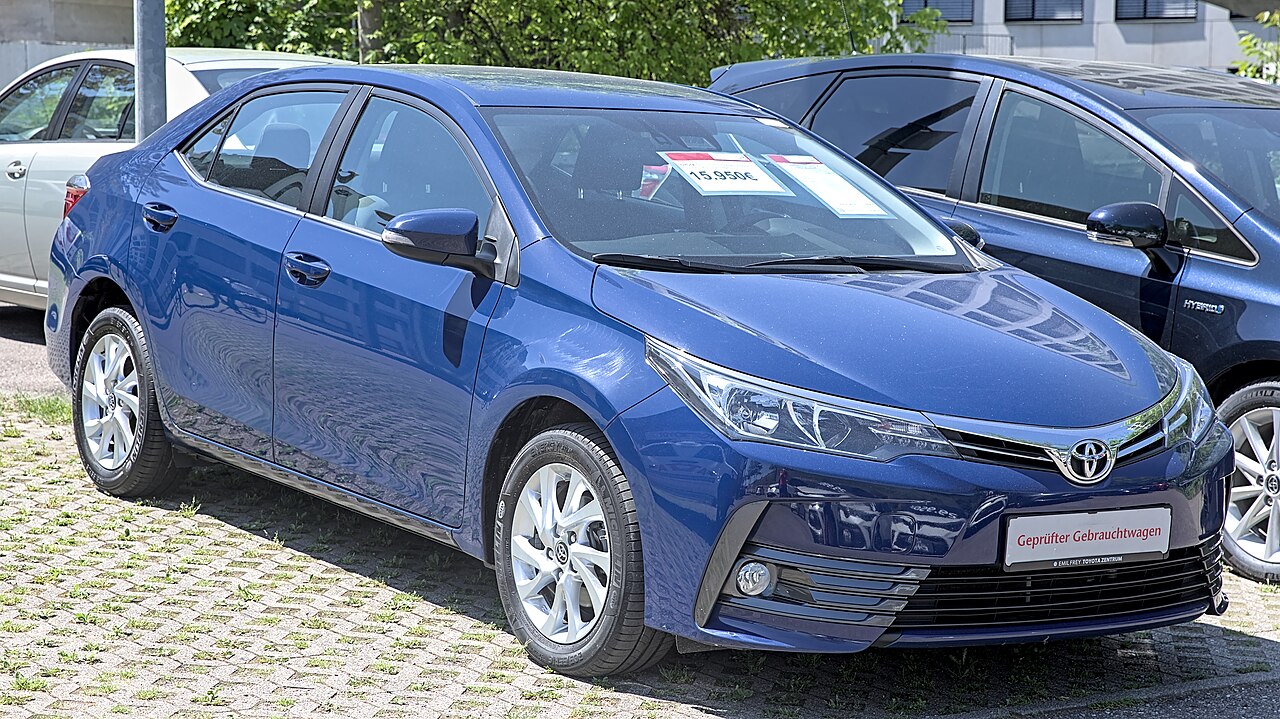 TOYOTA COROLLA
