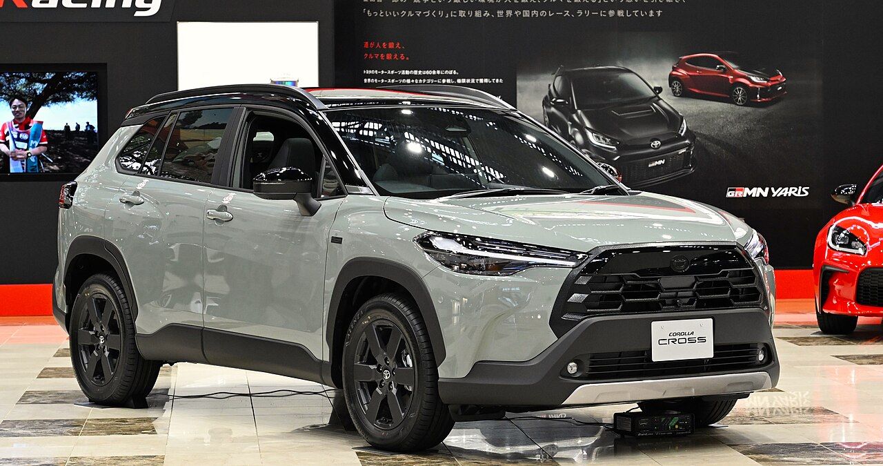 TOYOTA COROLLA CROSS