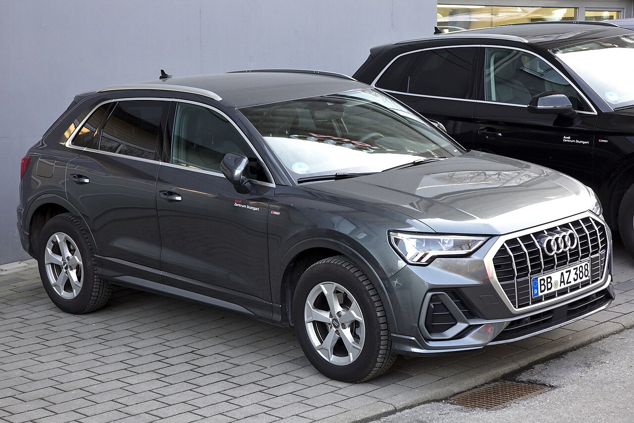 AUDI Q3 SUV